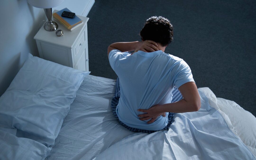 Best Sleeping Positions for Back Pain and Sciatica 🛌😴